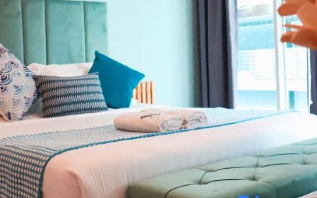 Homesuite Hotel