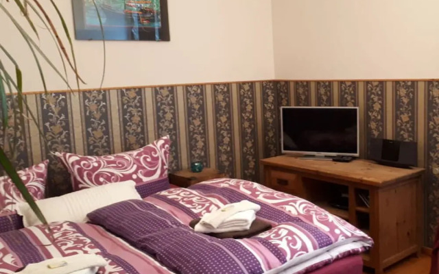Salmagundi Comfortable Holiday Residence
