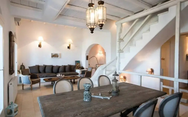 Beautiful Villa at Panormos Mykonos