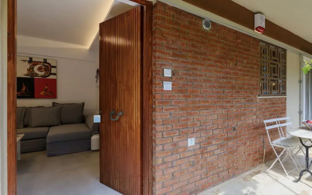 Radiant homm Vouliagmeni Apartment 4ppl