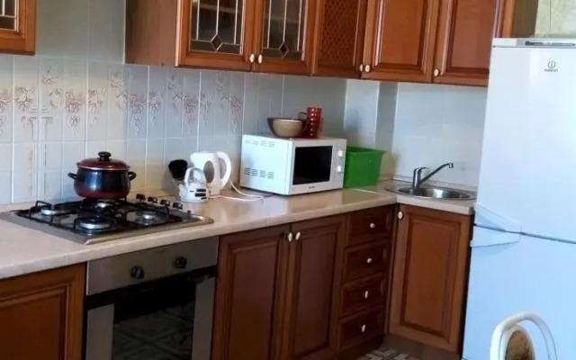 В Сквере Стамбул в Центре Казани