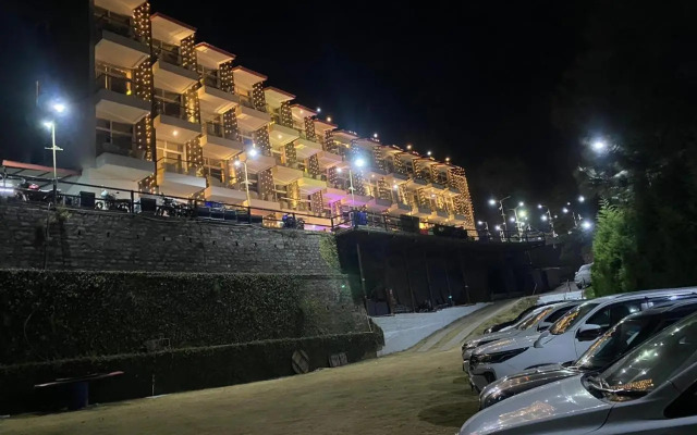 Wood Creek Resort & Spa Kasauli