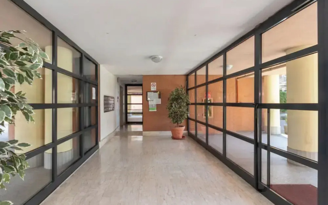 Studio con terrazzo vicino l'università
