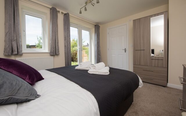 Kennedy House by Your Lettings UK