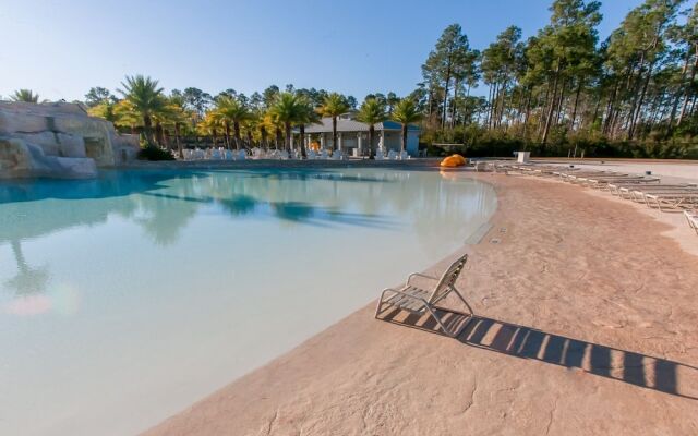 Whar305x 2 Bedroom Condo