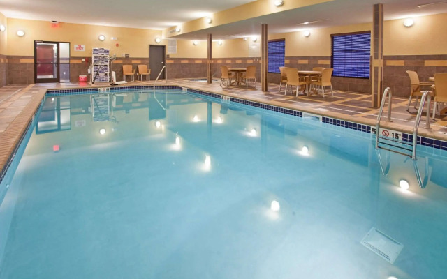 Hampton Inn & Suites Dickinson