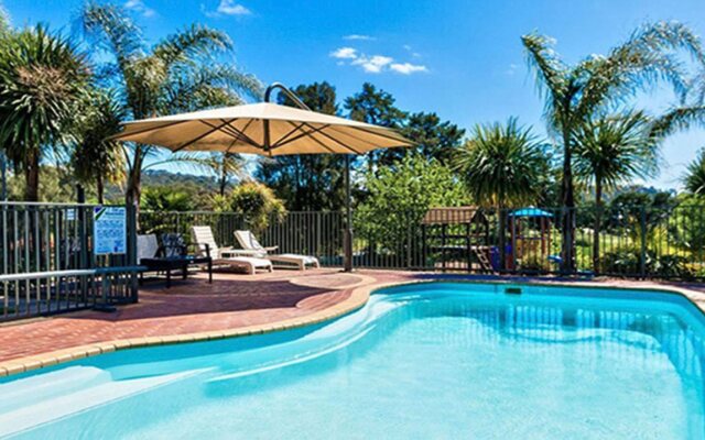 Hume Country Motor Inn