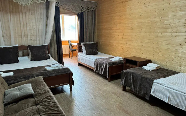 Hotel Cheget Khoum