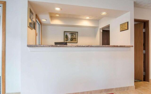 Econo Lodge St Albans