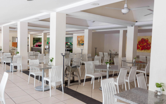 Plaza Pelicanos Club Beach Resort All Inclusive