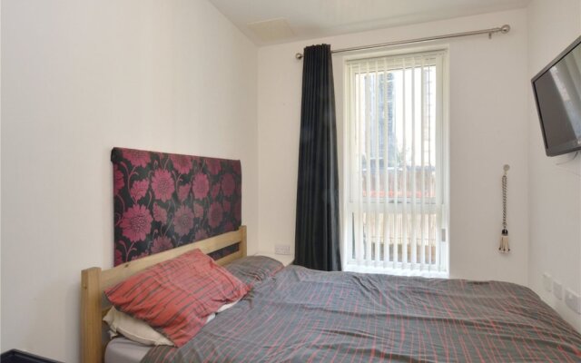 2 Bedroom Flat in Greenwich