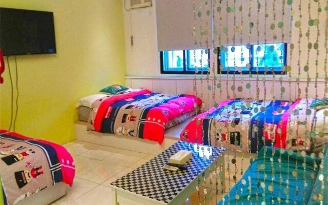 Moonstar Station Inn