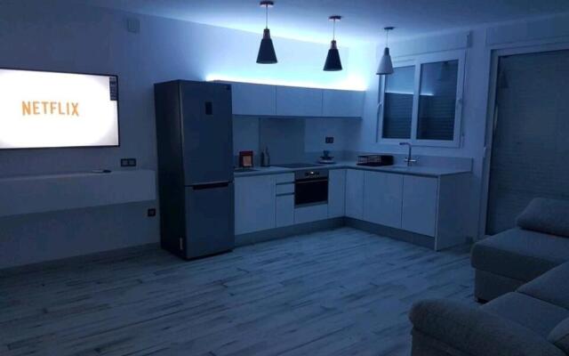 Lovely Beach House with Terrace San Juan Alicante