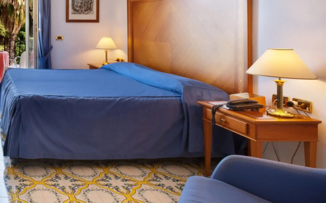 Continental Hotel