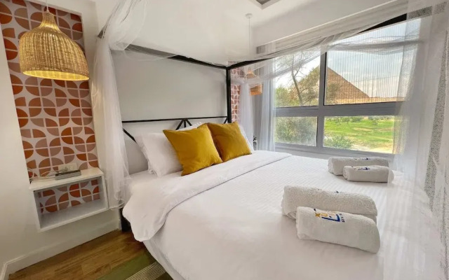 Spellbinding 2 BDR Apt. At The Giza Pyramid's Doorstep