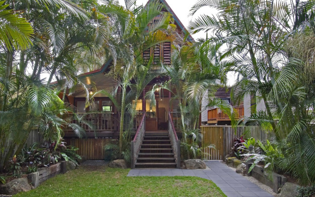 A PERFECT STAY - Longhouse