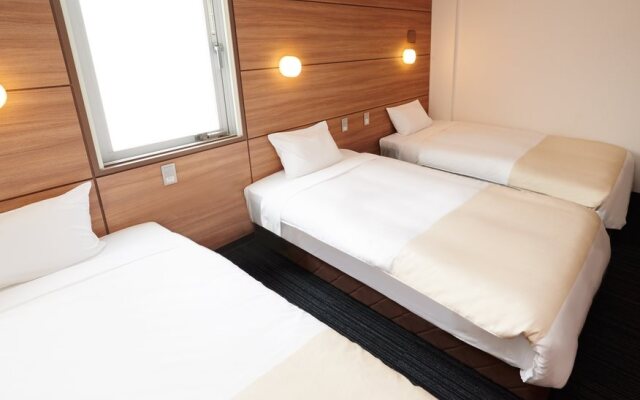 Super Hotel Namba Nippombashi