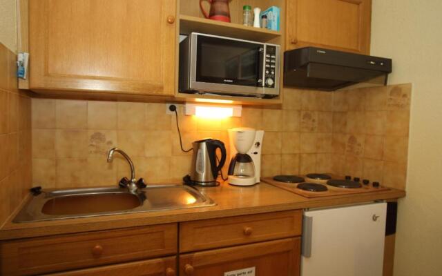 MA002 2 Pièces 4 Pers centre Carroz