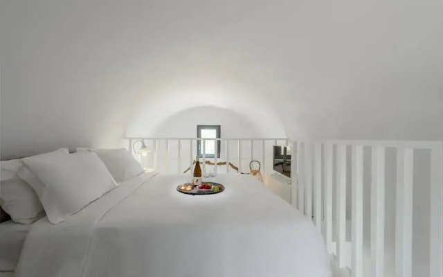 Phaos Cellaria Estate