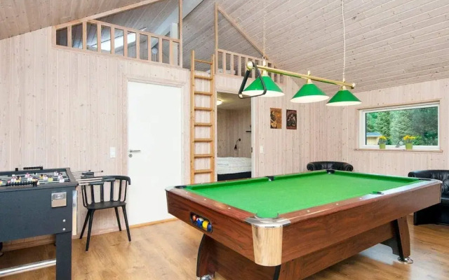 10 Person Holiday Home in Glesborg