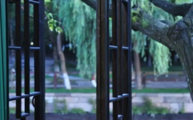 Wuzhen Zhenshui Gelou Inn