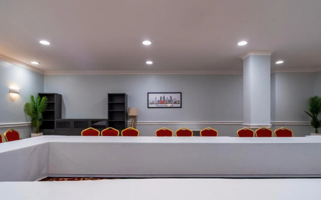 Britannia Sachas Hotel