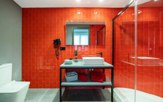Nest Style Valencia Hotel