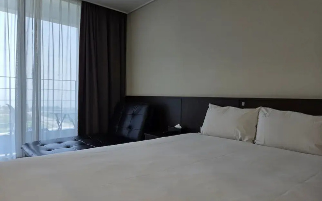 Riviera Hotel Yeongjong