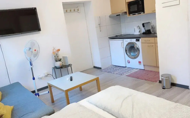 Bright 1BR Stay in Central Vienna