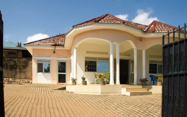 Marphie Hotel Rukungiri