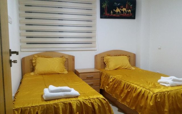 Golden Ashraf Apartment