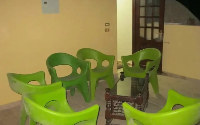 Three Bedroom Apartment With Pyramids View