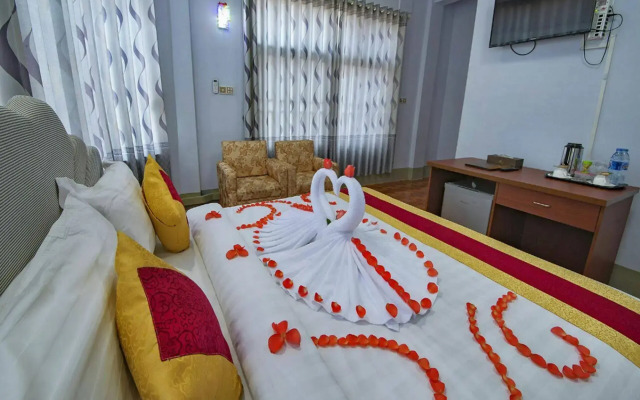 Shwe Hnin Si Hotel