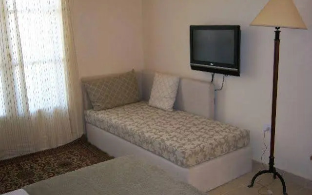 Pasadena Hotel & Resort