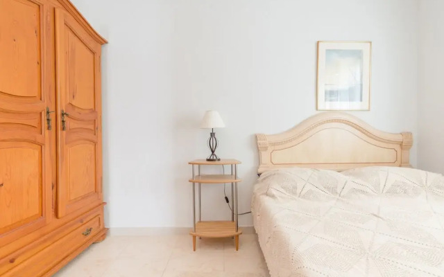 Fidalsa Reminds Ibiza