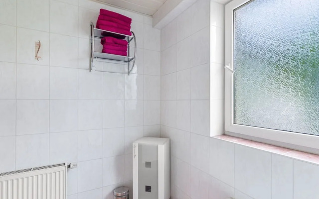 Cosy Apartment in Dresden With Balcony and Swimming Pool