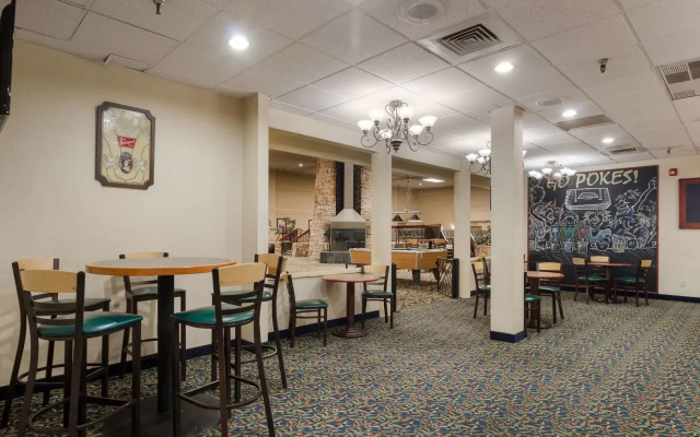 Red Lion Hotel & Conference Center Cheyenne