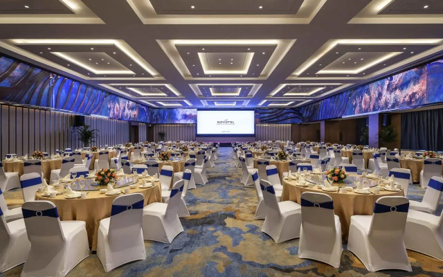 Novotel Qingdao New Hope Hotel