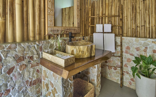 ARYA Sumba