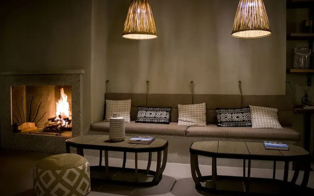 La Guardia Hotel