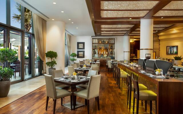 Beach Rotana Residences