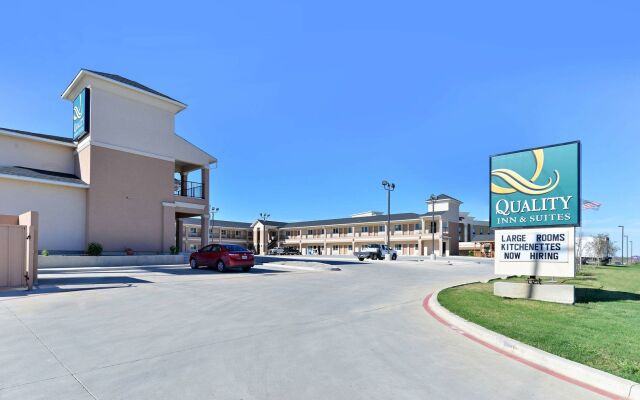 Western Inn & Suites