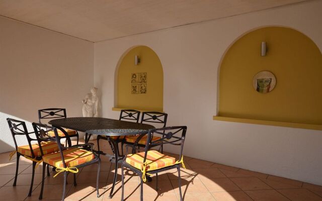 One Kensington Boutique Hotel