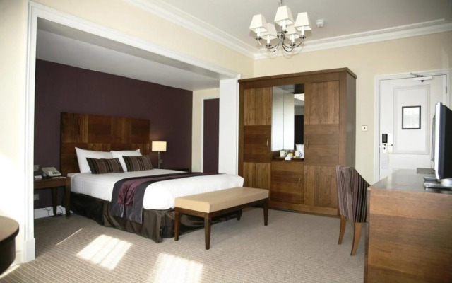Regency Park Hotel