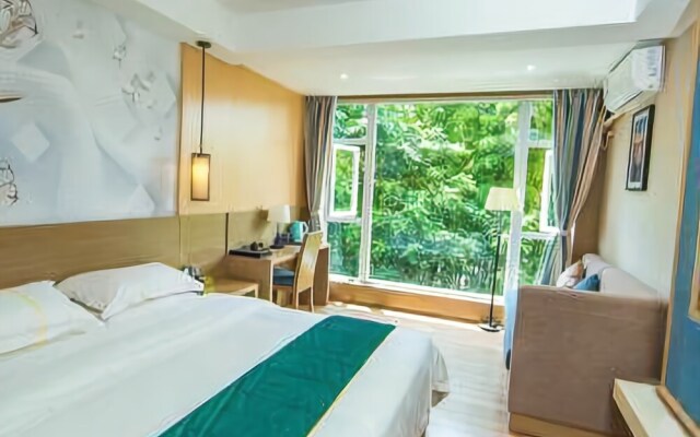 Sinan Zhuyuan Hotel