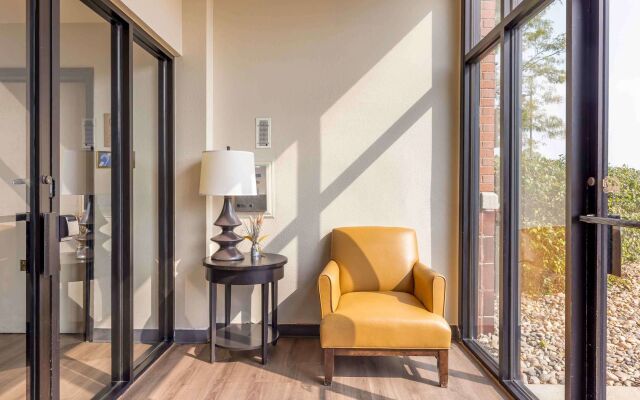 Extended Stay America Suites Wichita East