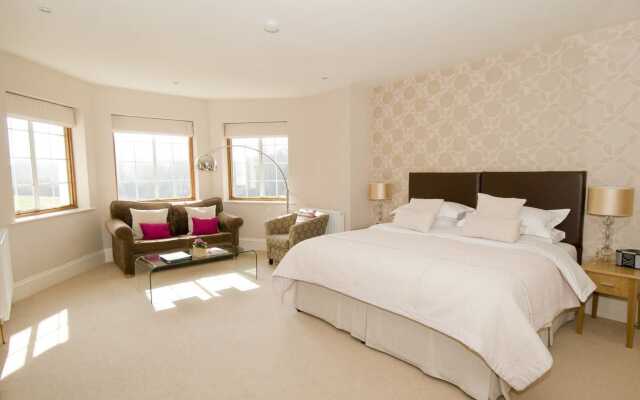 Detmore House