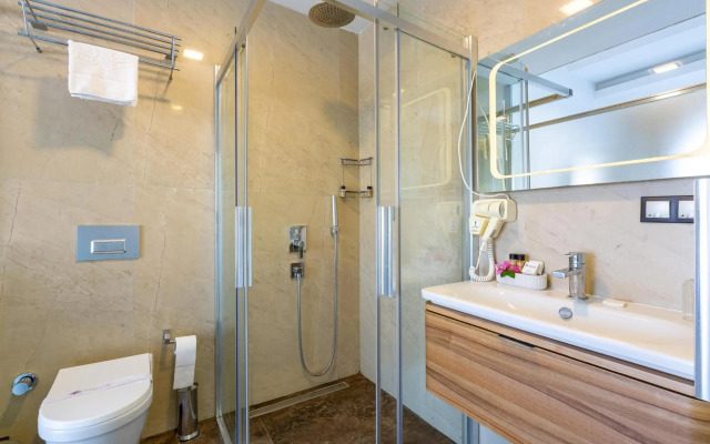 Rhapsody Hotel & Spa Kalkan (+12 Adults only)