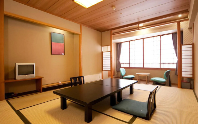 Hotel Ravie Kawaryo