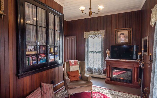 Historical John Rast House